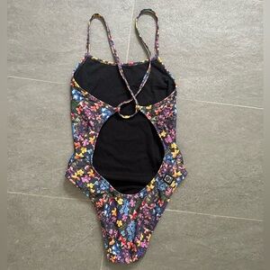 Jolyn Scotty Swimsuit Size 30
